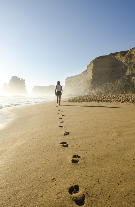 marcher sur la plage